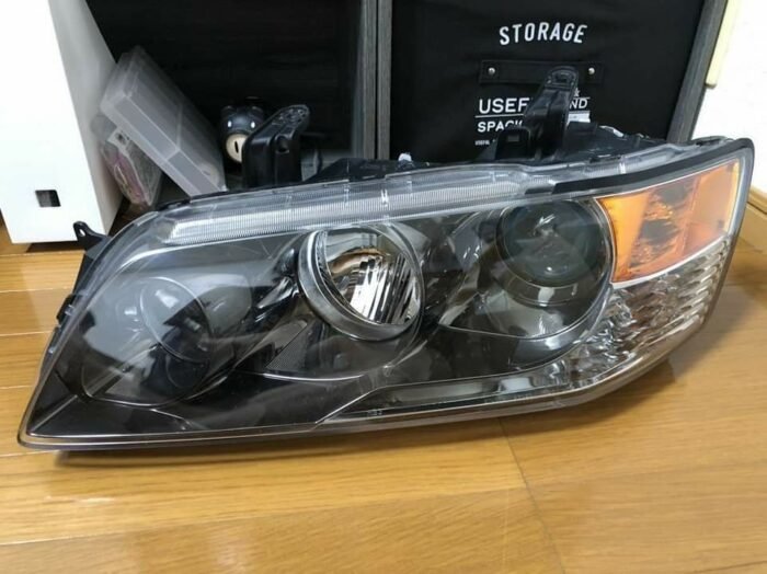 Mitsubishi Lancer Evo 8/9 JDM Headlights - Image 3