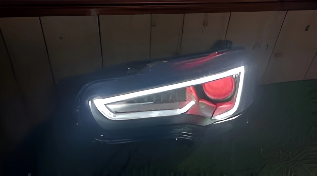 Brand New Pair of Mitsubishi Lancer Led Drl Vland Headlights