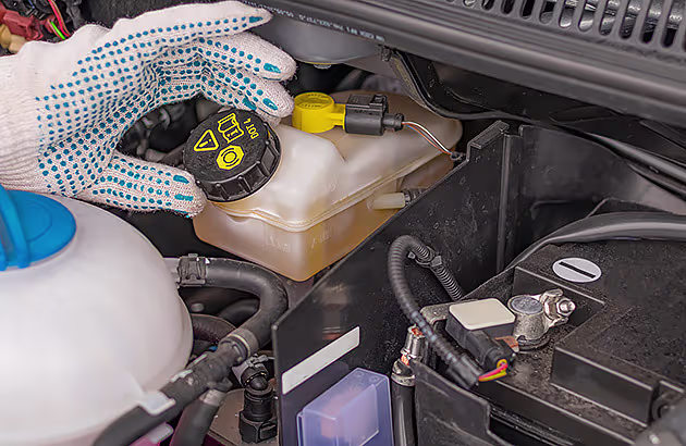 how to add brake fluid to car