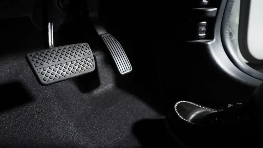 how much does it cost to get car brakes replaced